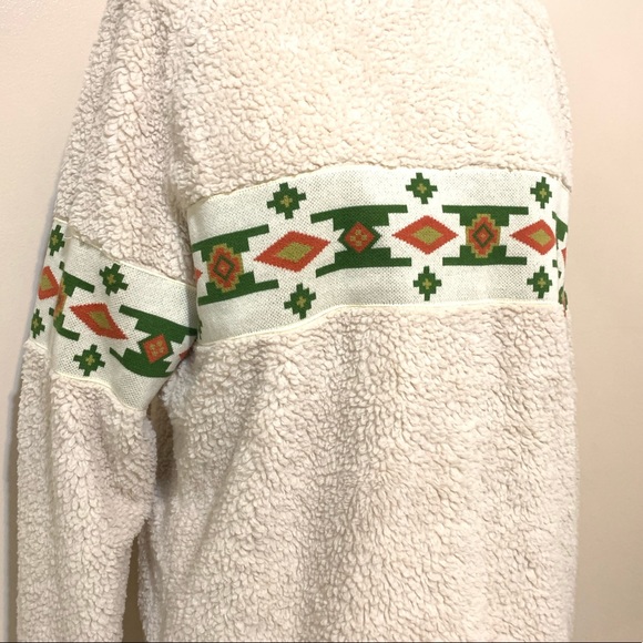 Urban Outfitters pullover teddy tribal sweater S - Picture 5 of 6